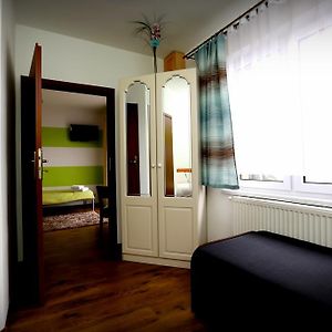 Studio z łóżkiem king-size